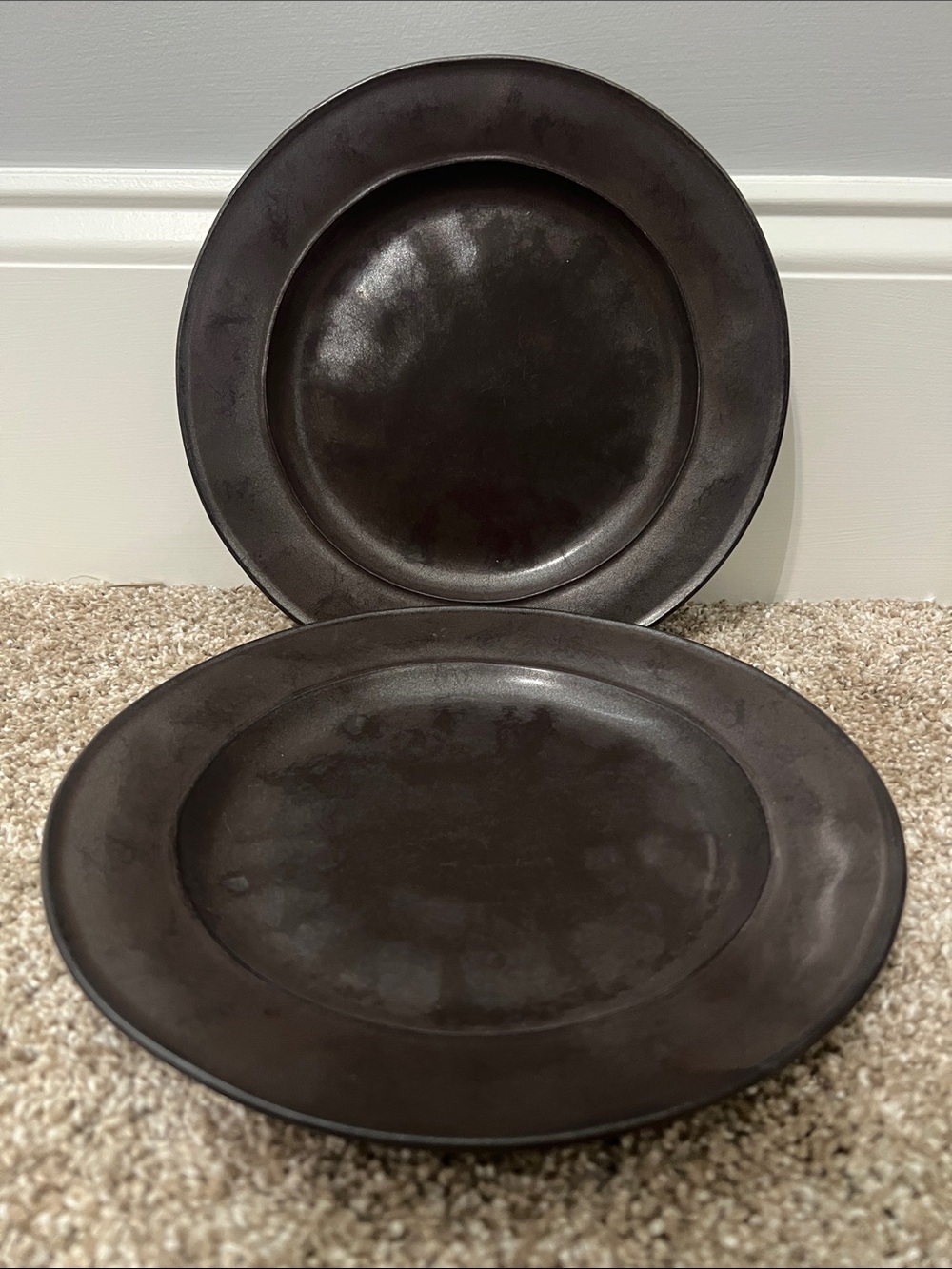 JULISKA Pewter Stoneware 9 Inch Salad Plates (2)